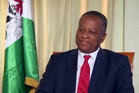 FOREIGN AFFAIRS MINISTER GOFFREY ONYEAMA,COVID-19 :Isolation centres Not Enough For  Nigerians Willing To Come Home — Onyeama