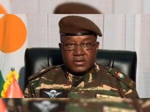 NIGER: NIGERIAN TEAM, NIGERIENS LEADERS AGREE TO DIALOGUE 