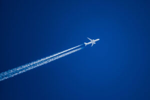 PLANE CARRYING CASH, GOLD, WEAPONS ARRESTED