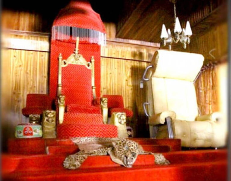 Alaafin-stool