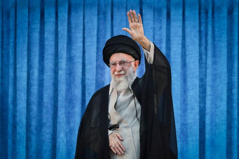 Khamenei-1-rt-gmh-250617_1750177937088_hpMain (1)